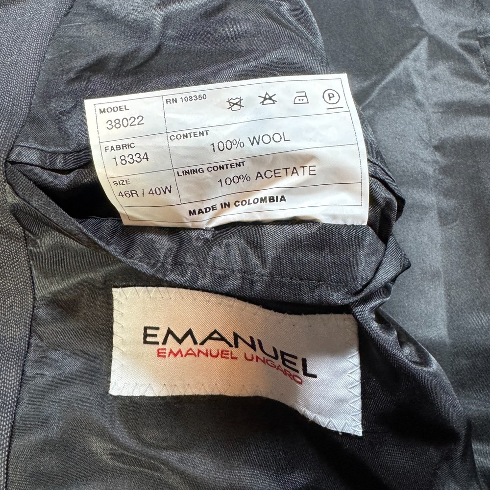 Emanuel Ungaro Mens 46R Sport Coat Blazer 100% Wool Charcoal Gray 3-Button Suit - Picture 2 of 8